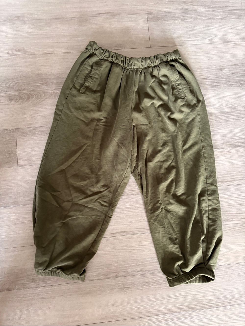 aerie Olive Green Relaxed Jogger Pants